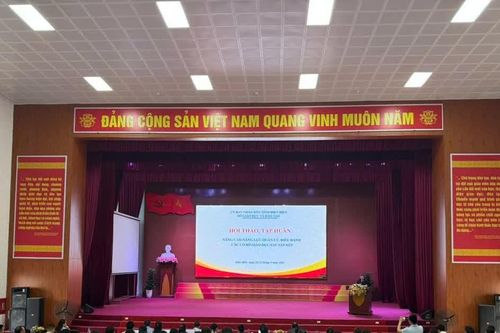 Điện Biên tập huấn quản lý trường học sau sắp xếp