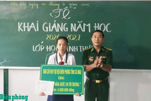 Những lớp học đặc biệt trên biên giới