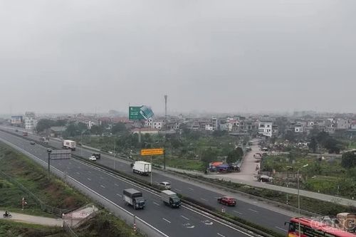 Đề nghị xác định những đoạn cao tốc phạt lỗi không giữ khoảng cách