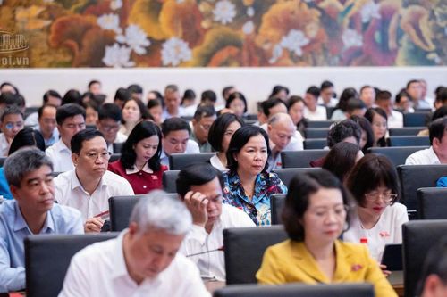 Xây dựng luật 'chắc từ chính sách, chặt trong quy định, thống nhất trong hệ thống, thông suốt khi thực thi'
