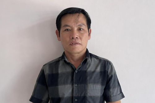 Khởi tố nhóm đối tượng dùng đá cuội giả làm 'thiên thạch' để lừa đảo chiếm đoạt tài sản