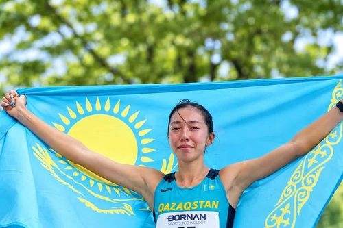 VĐV điền kinh bị tước huy chương vàng Asiad 20 vì đi giày sai chuẩn