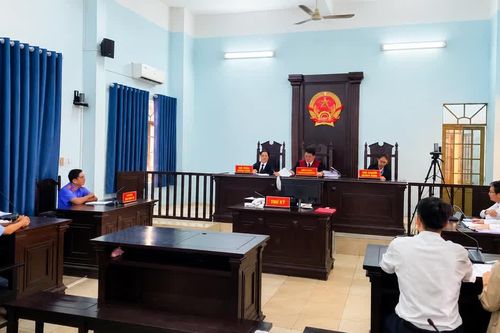Hai doanh nghiệp bị buộc nộp hơn 28 tỷ đồng bảo hiểm còn nợ của người lao động