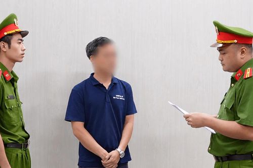 Lập tài khoản riêng để rút tiền, Chủ tịch HĐQT Công ty Mặt trời Việt Nam bị bắt