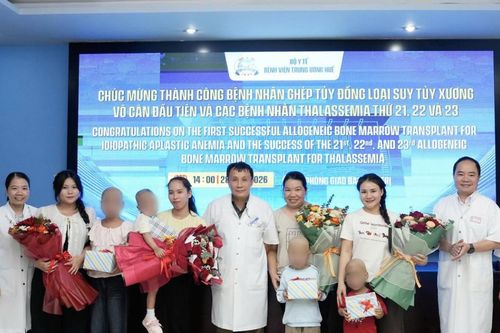 Cậu bé 1,5 tuổi hiến tủy cứu chị mắc bệnh suy tủy xương