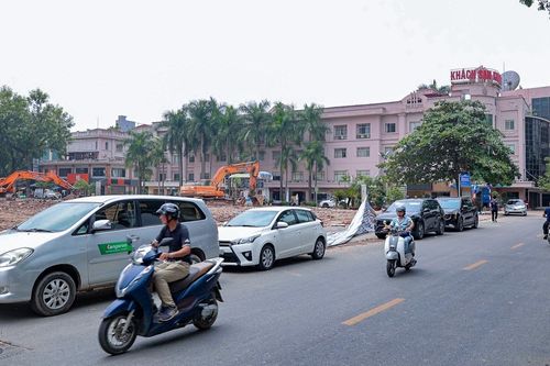 Phá dỡ các công trình trên đất 'vàng' ở Hà Nội, chuẩn bị xây tháp đôi 99 tầng