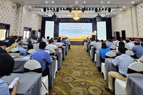 Gia Lai phổ biến quy tắc ứng xử, 'phủ xanh' thông tin tích cực trên mạng