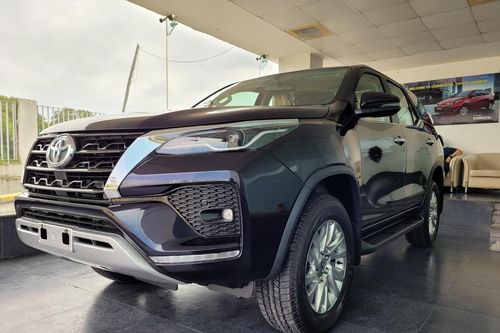 Mua Toyota Fortuner, khách đều đặn trả góp suốt 34 tháng vẫn không nhận được xe