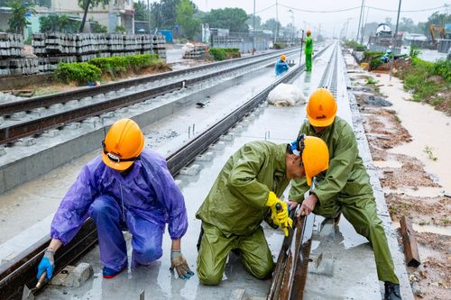 An Giang yêu cầu áp dụng 'luồng xanh' cho mọi thủ tục liên quan APEC