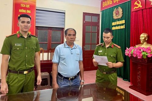 Phê chuẩn khởi tố 2 bị can liên quan hơn 126 tấn chất thải xây dựng