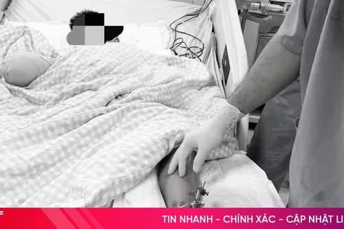 Hàng trăm người dân Hà Tĩnh sẵn sàng hiến máu cứu cháu bé gặp nạn