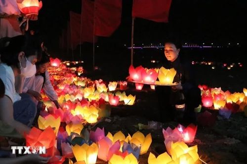 Hải Phòng: Lễ cầu an và hội hoa đăng trên sông Lục Đầu