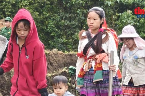 Bài 2: Thể trạng con người còi xương, hệ lụy khôn lường về di truyền