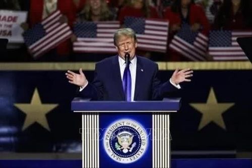 Bầu cử giữa kỳ: Tổng thống Donald Trump đặt cược vào dự án 15 tỷ USD