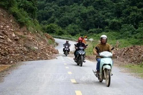 Hàng nghìn hộ dân có thể bị cô lập vì tỉnh lộ 543D sạt lở, xuống cấp