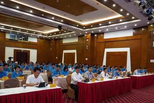 Công đoàn đổi mới công tác đại diện, chăm lo, bảo vệ người lao động