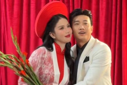 Quốc Trường công khai tình cảm với Ngọc Trinh?