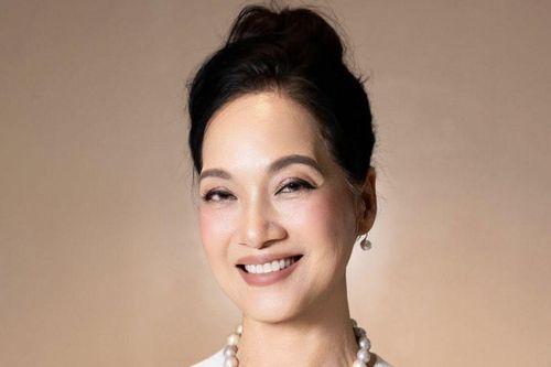 NSND Lê Khanh vẫn miệt mài với màn ảnh tuổi U70