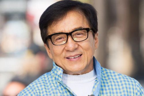 Từ những vai phụ đến vị trí không thể thay thế của Thành Long