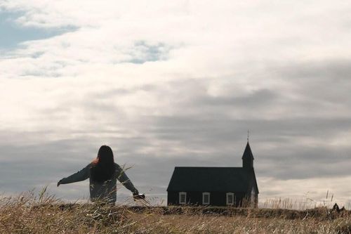 Nhóm khách Việt chi gần 93 triệu đồng cho 10 ngày lái xe tự lái, khám phá Iceland