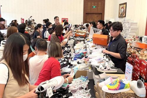 Việt Nam sắp có 'outlet hàng hiệu giảm giá', sản phẩm Việt chiếm 40%