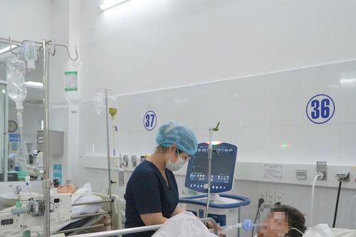 Hội chẩn khẩn, cứu sống bệnh nhân đa chấn thương, rách động mạch chủ sau tai nạn giao thông