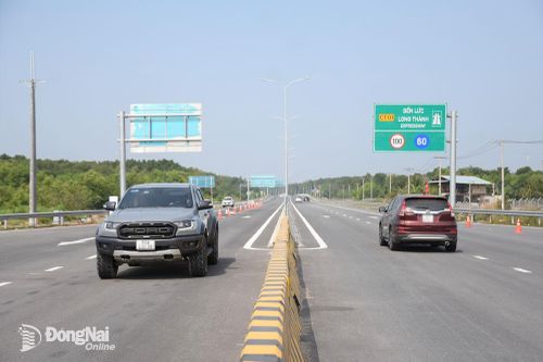 Khai thác toàn tuyến cao tốc Bến Lức - Long Thành từ ngày 30-9