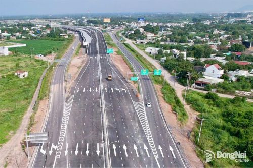 [Ảnh] 12 năm ‘khép kín’ cao tốc nối Đông Nam Bộ với Tây Nam Bộ