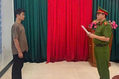 Khởi tố nhân viên của Điện Máy Xanh tham ô gần 170 triệu đồng