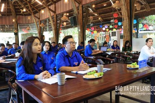 Tập huấn Chương trình mục tiêu quốc gia phát triển kinh tế - xã hội vùng đồng bào dân tộc thiểu số và miền núi