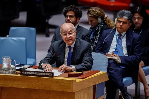 UNHCR: Khủng hoảng tài chính có thể khiến 8,3 triệu người không được hỗ trợ