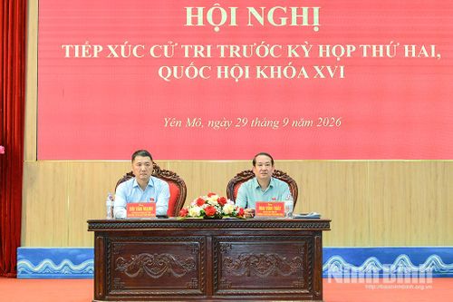 Đoàn đại biểu Quốc hội tỉnh Ninh Bình tiếp xúc cử tri xã Yên Mô trước kỳ họp thứ 2, Quốc hội khóa XVI