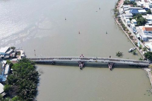 Cận cảnh cầu sắt hơn 50 năm tuổi nối TP.HCM - Tây Ninh trước ngày 'thay áo mới'