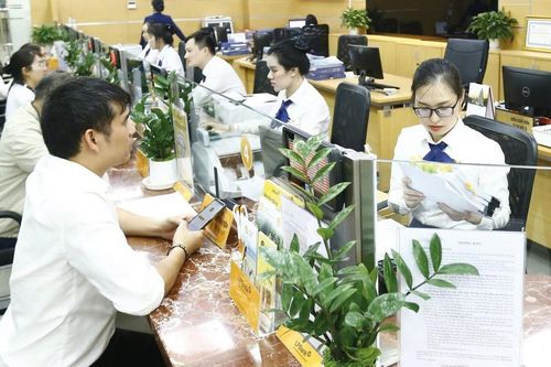 Ngân hàng tăng mua lại trái phiếu để kéo dài kỳ hạn nguồn vốn