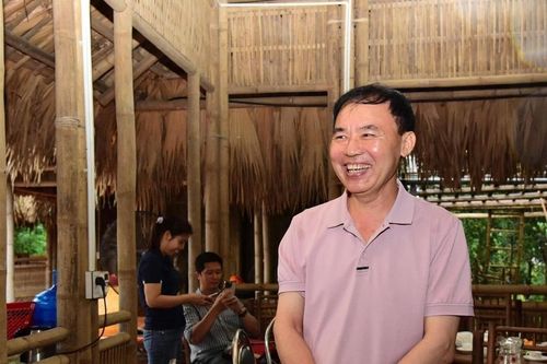 Từ 38 cây vàng, nông dân Hà Nội dựng trại gà thu tiền tỷ
