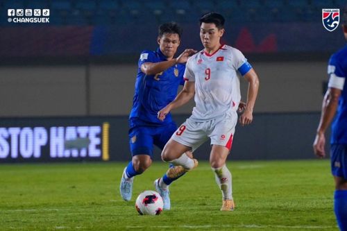 Tuyển Việt Nam thua Thái Lan, hết cơ hội vào Chung kết FIFA ASEAN Cup