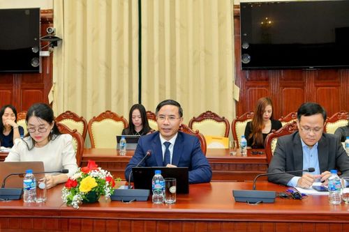 Thống đốc Phạm Đức Ấn tiếp Giám đốc IFC khu vực Đông Á và Thái Bình Dương