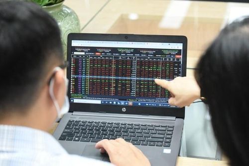 VN-Index chưa thể hồi phục, dòng tiền phân hóa mạnh