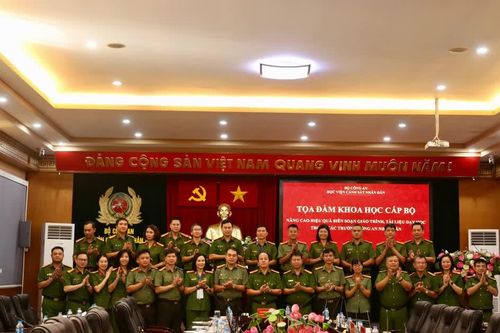 Sớm chuẩn hóa hệ thống giáo trình, tài liệu dạy học trong các trường CAND