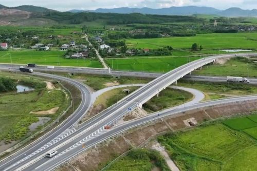 Gần 888.000 tỷ đồng kêu gọi đầu tư 28 dự án cao tốc