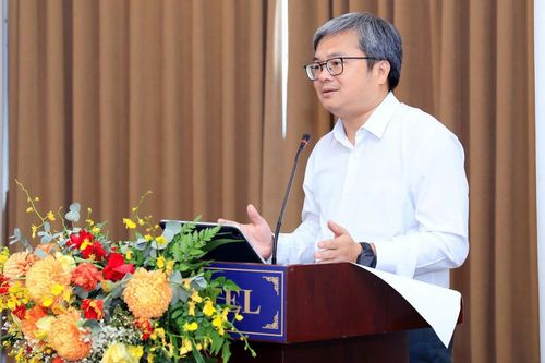 Xây dựng chính quyền số minh bạch, gần dân