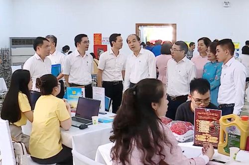 Hỗ trợ sinh kế cho người dân có đất thu hồi