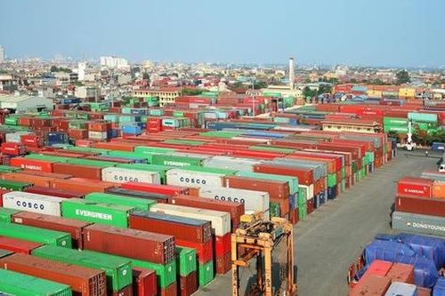 Container Việt Nam (VSC): Loạt lãnh đạo cấp cao bán sạch cổ phiếu trước thềm huy động vốn nghìn tỷ