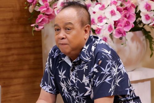 Nghệ sĩ Tiểu Bảo Quốc: Hơn 50 tuổi mới có nhà, từng cắn lưỡi cứu mình thoát chết