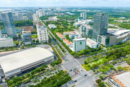 Hạ tầng dẫn lối, giá bất động sản ở 'khu nhà giàu' TP.HCM đang ra sao?