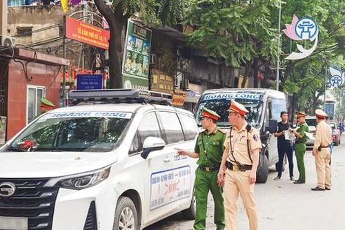 Chế tài mạnh để giải quyết 'điểm nghẽn' về trật tự đô thị