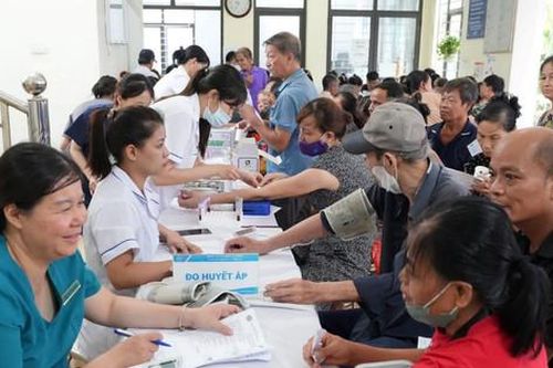 Xã Thanh Oai: Tỷ lệ khám sức khỏe cho học sinh đạt 100%