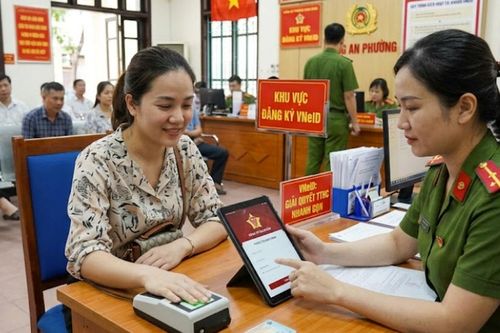 Bị khóa tài khoản định danh điện tử VNeID cần làm gì để được mở lại?