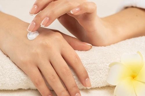 Dày sừng nang lông: Nhận biết và chăm sóc đúng cách