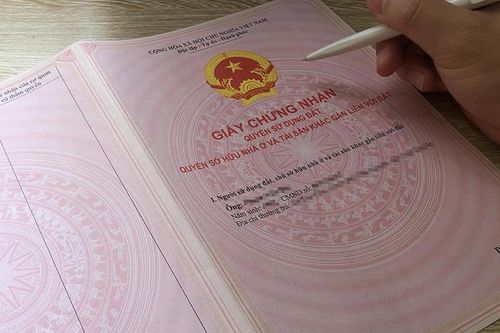 Hà Nội miễn phí khi làm thủ tục đính chính sổ đỏ trực tuyến